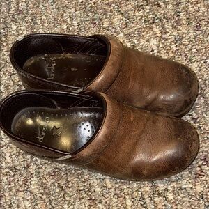 Dansko Women’s Brown Leather Clogs